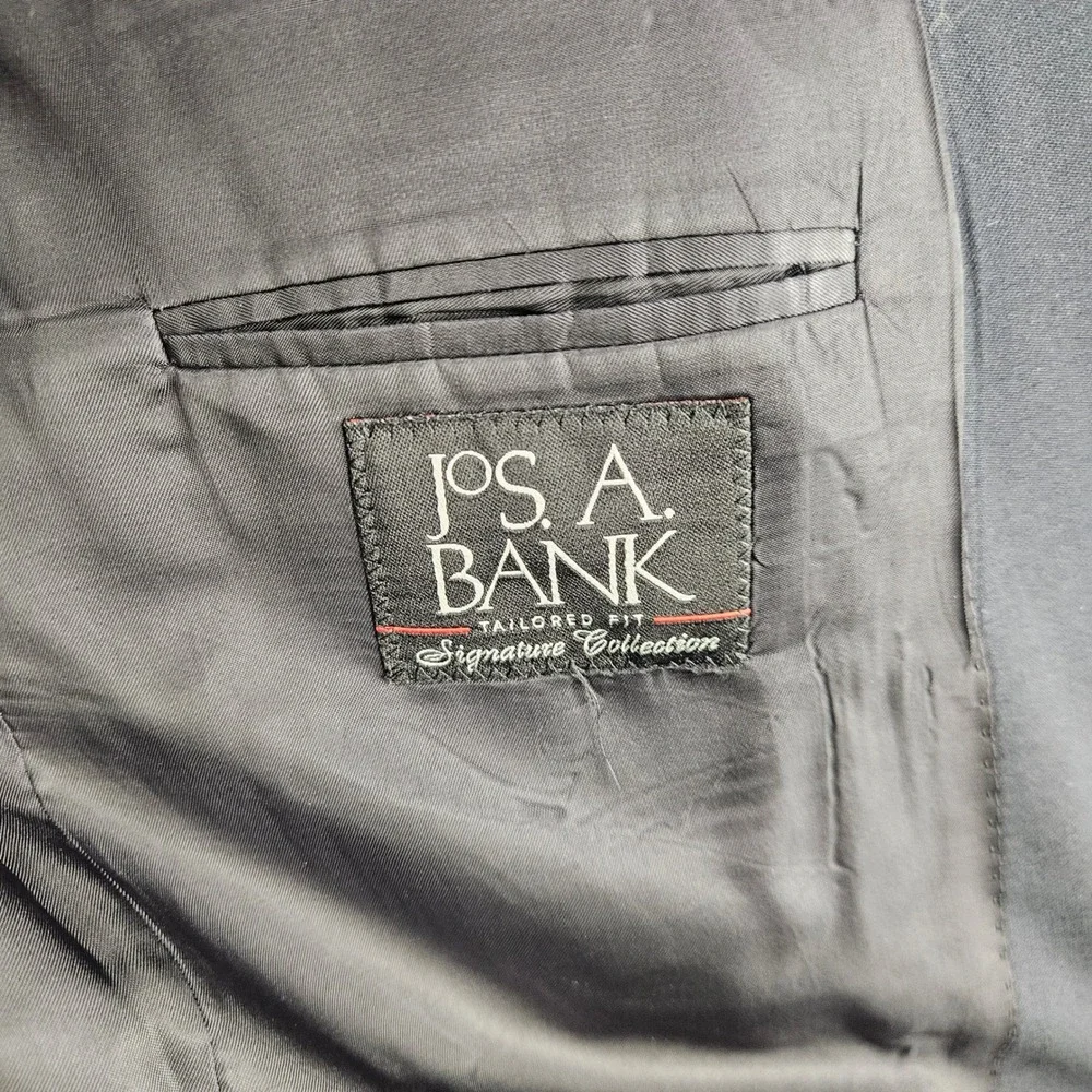 Jos‎ A Bank Signature Collection Navy Blue 100% Wool Blazer Sport Coat 42 RG